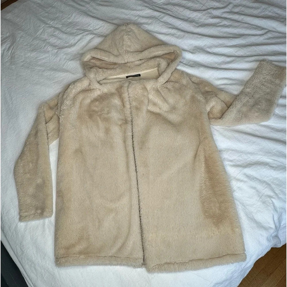 Brandy Melville Teddy Plush  Beige Open Front Jacket Hooded One Size so soft - Picture 8 of 15